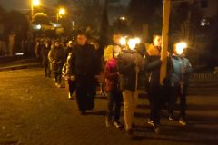 2024.03.22-Droga-Krzyzowa-ulicami-Wroblowic_33
